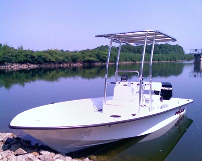 t-top on kenner police boat