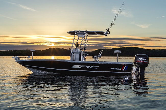 fishmaster t-top on center console fishing boat